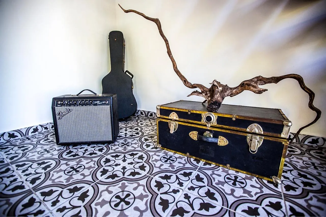 Escarabajo Rojo Bed & Breakfast Tulum 2*,  Mexico
